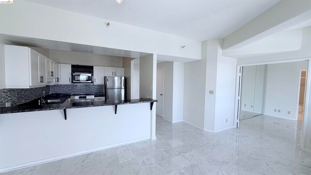 6363 Christie Ave 1501, Emeryville, CA 94608