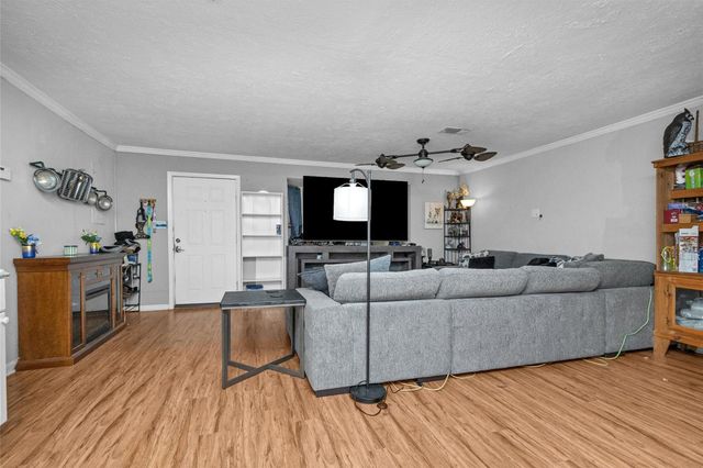 17650 Sun Perch Road, Conroe, TX 77384