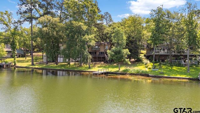 546 Hideaway Ln E, Hideaway, TX 75771