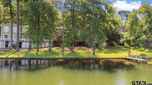 546 Hideaway Ln E, Hideaway, TX 75771