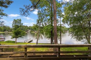 546 Hideaway Ln E, Hideaway, TX 75771