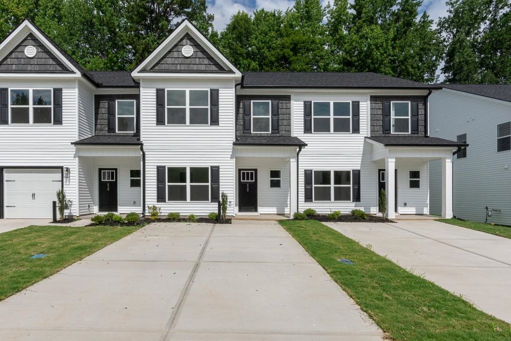 610 Farcroft Trail, Roebuck, SC 29376