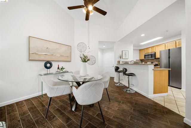 280 Caldecott 321, Oakland, CA 94618