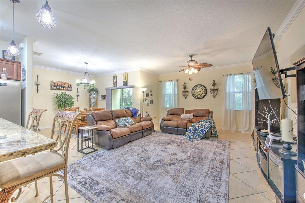 Image 16 of property listing at 20223 INDIAN ROSEWOOD DRIVE, Tampa, FL 33647