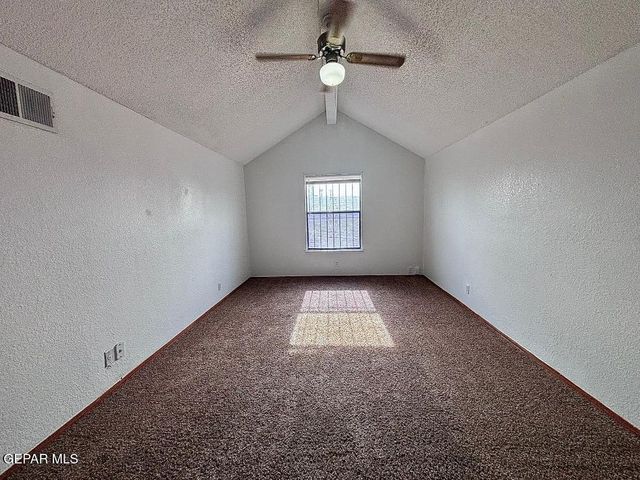 10968 Whitey Ford Street, El Paso, TX 79934