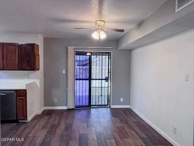 10968 Whitey Ford Street, El Paso, TX 79934