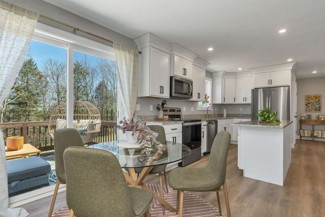 103 Kennybeck Court, New Ipswich, NH 03071