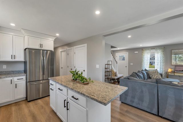 103 Kennybeck Court, New Ipswich, NH 03071