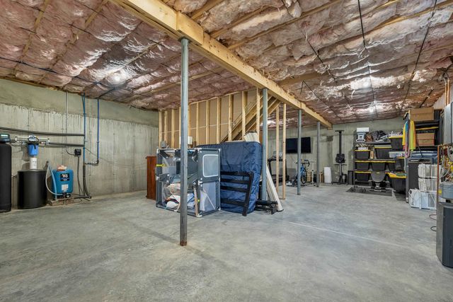 103 Kennybeck Court, New Ipswich, NH 03071