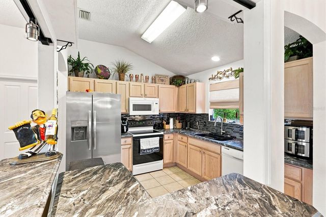 3425 CARBONDALE COURT, The Villages, FL 32162