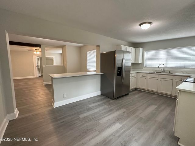 3955 MACGREGOR Drive, Jacksonville, FL 32210