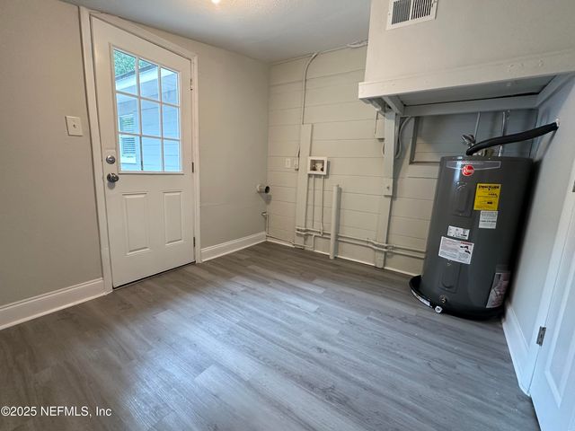 3955 MACGREGOR Drive, Jacksonville, FL 32210
