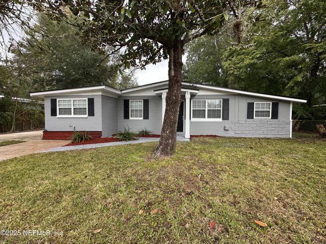 3955 MACGREGOR Drive, Jacksonville, FL 32210