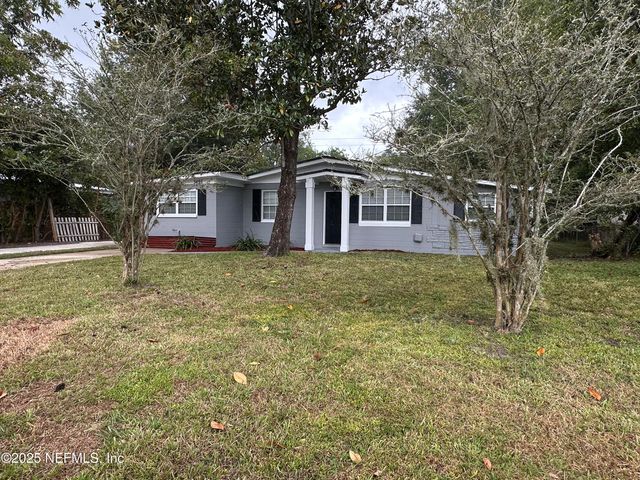 3955 MACGREGOR Drive, Jacksonville, FL 32210