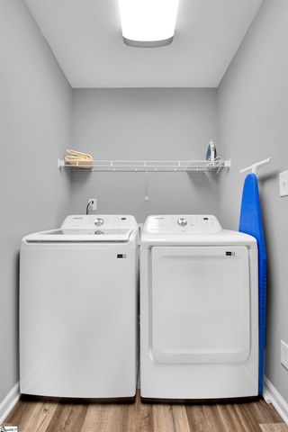 37 Wedgefield Drive, Boiling Springs, SC 29316