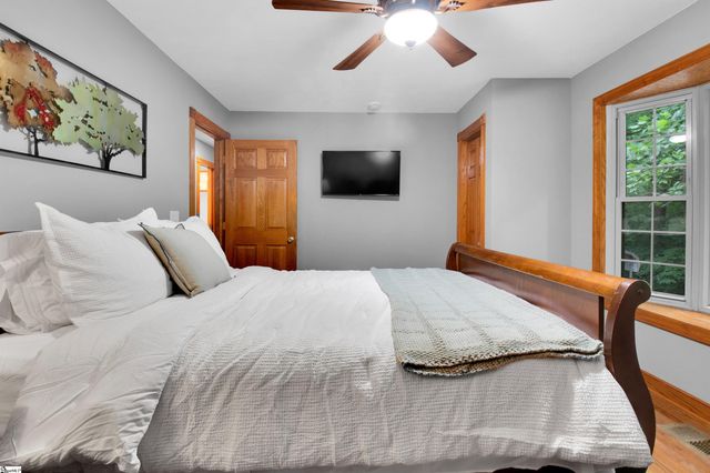 37 Wedgefield Drive, Boiling Springs, SC 29316