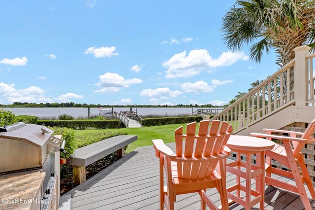 650 Red Fox Trail, Hampstead, NC 28443