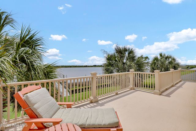 650 Red Fox Trail, Hampstead, NC 28443