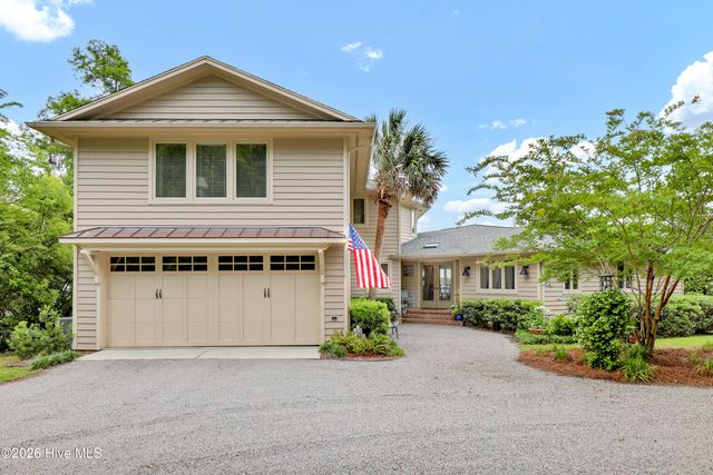 650 Red Fox Trail, Hampstead, NC 28443