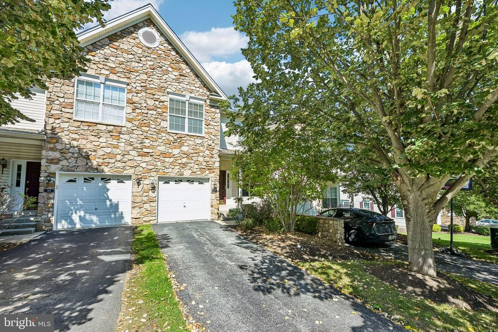 183 FRINGETREE DR, West Chester, PA 19380 — photo 2