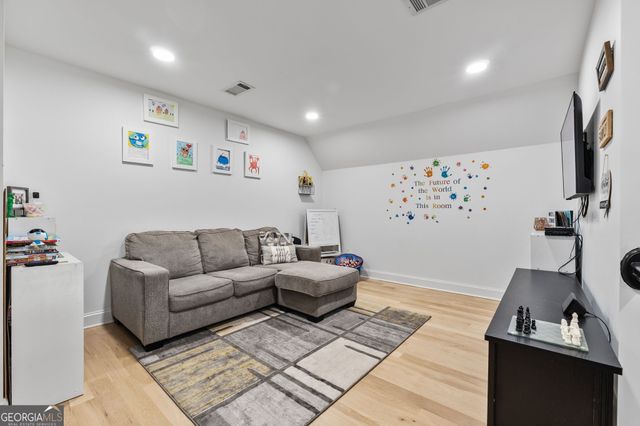 325 Rain Valley Circle, Meansville, GA 30256