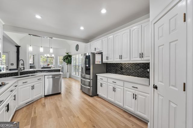 325 Rain Valley Circle, Meansville, GA 30256