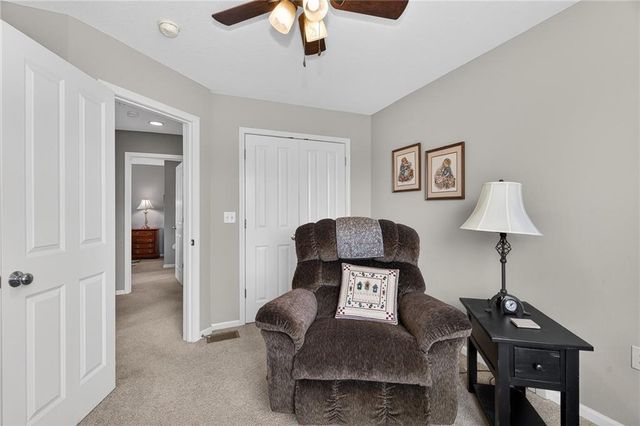 9803 Nieman Place, Overland Park, KS 66214