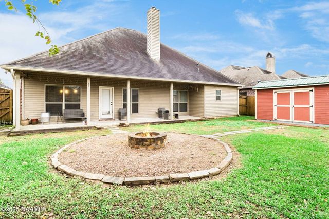 104 Greenvale Drive, Carencro, LA 70520