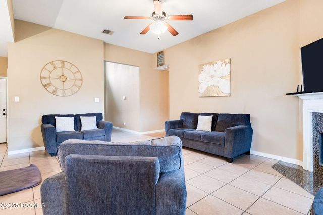 104 Greenvale Drive, Carencro, LA 70520