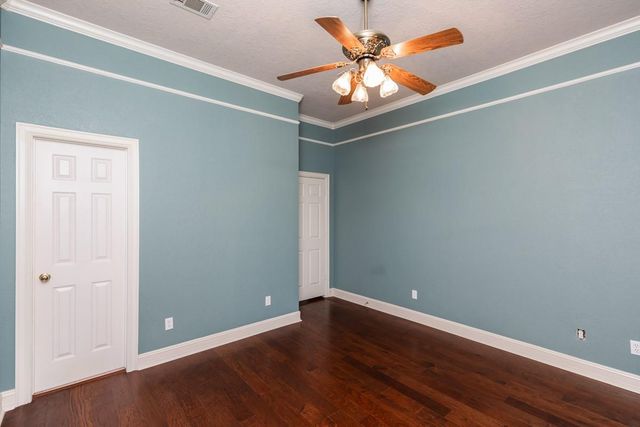 6550 Windsor Parkway, Beaumont, TX 77706