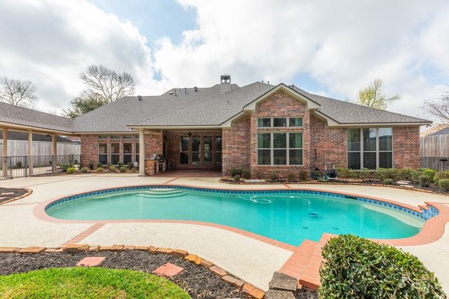 6550 Windsor Parkway, Beaumont, TX 77706