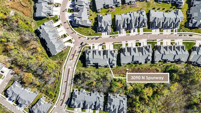 3090 N Spurway Drive, Ann Arbor, MI 48105