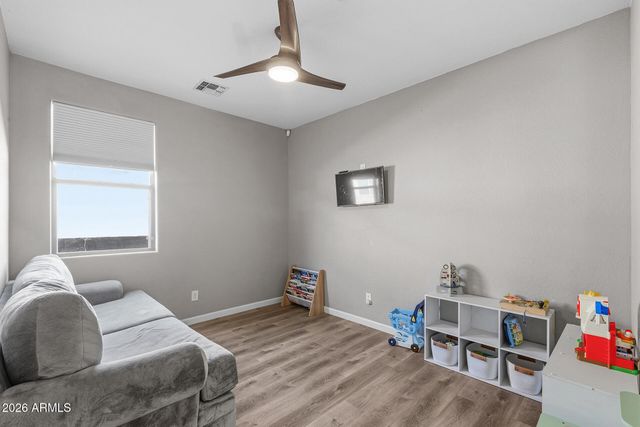 18045 W SUNNYSLOPE Lane, Waddell, AZ 85355