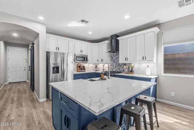 18045 W SUNNYSLOPE Lane, Waddell, AZ 85355