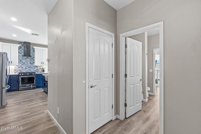 18045 W SUNNYSLOPE Lane, Waddell, AZ 85355