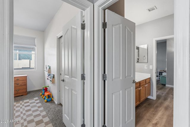 18045 W SUNNYSLOPE Lane, Waddell, AZ 85355