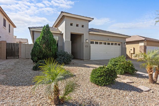 18045 W SUNNYSLOPE Lane, Waddell, AZ 85355