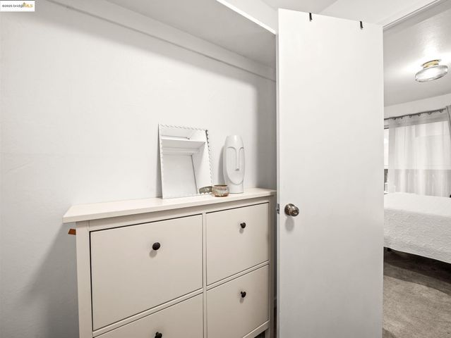 1321 Webster St D212, Alameda, CA 94501