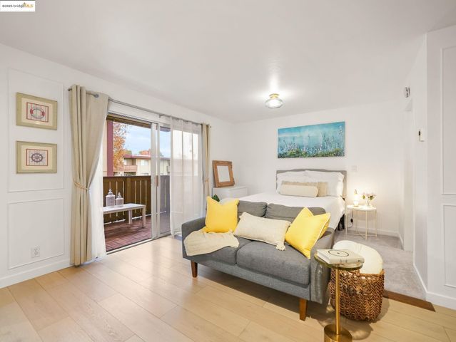 1321 Webster St D212, Alameda, CA 94501