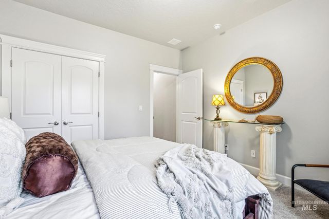 11659 W Buteo Dr, Nampa, ID 83687
