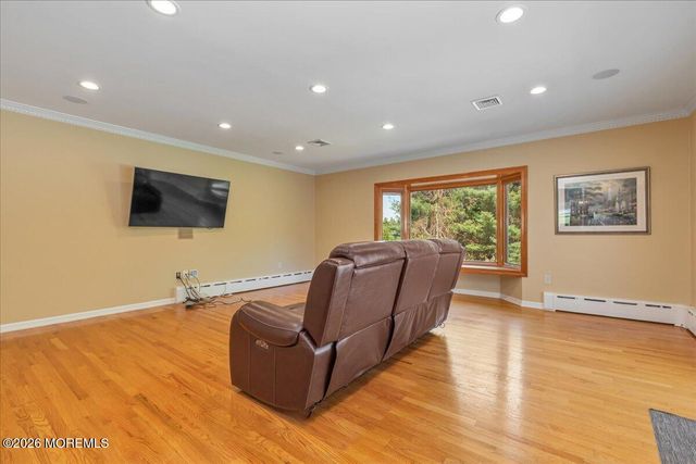 29 Centerville Road, Holmdel, NJ 07733