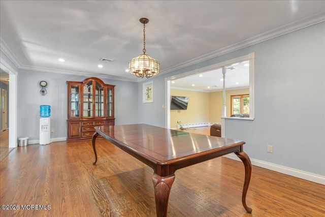 29 Centerville Road, Holmdel, NJ 07733