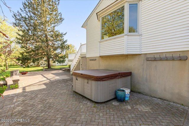 29 Centerville Road, Holmdel, NJ 07733