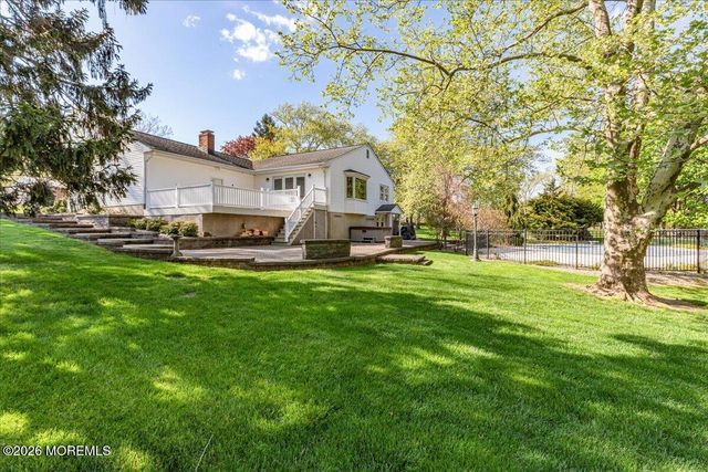 29 Centerville Road, Holmdel, NJ 07733