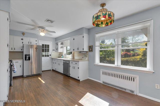 29 Centerville Road, Holmdel, NJ 07733