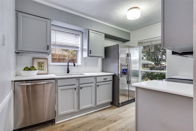 3925 Branch Hollow Drive, Plano, TX 75023