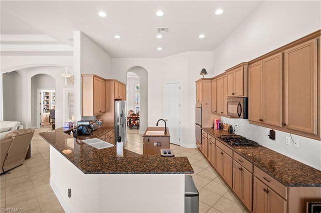 19419 La Serena DR, Estero, FL 33967