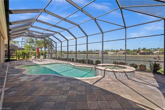 19419 La Serena DR, Estero, FL 33967