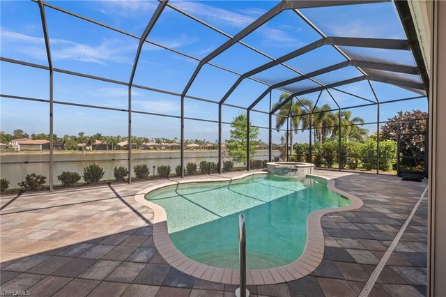 19419 La Serena DR, Estero, FL 33967
