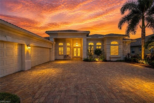 19419 La Serena DR, Estero, FL 33967